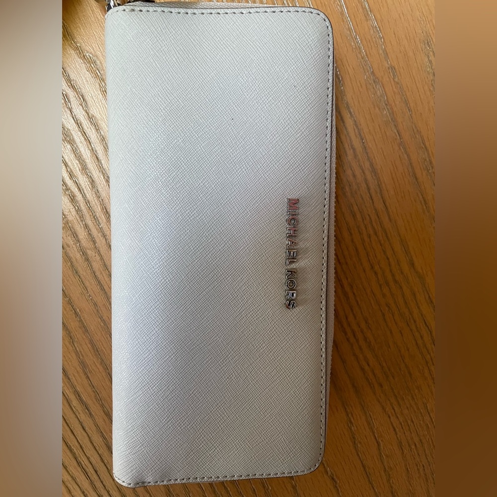 Michael Kors Wrist Wallet